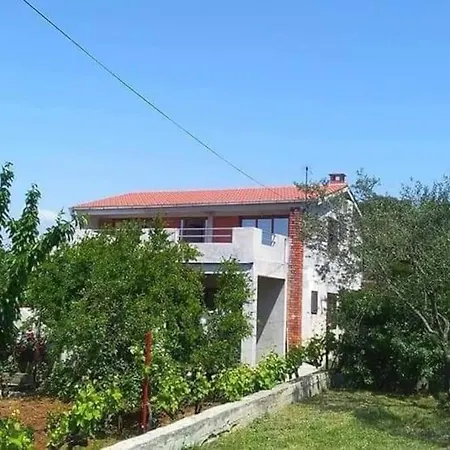 Sea And Sun Apartman *