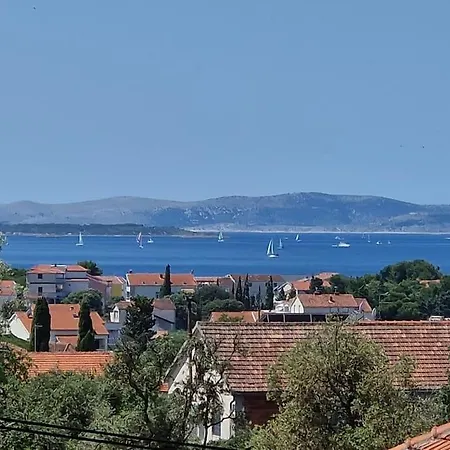 Sea And Sun * Pakoštane